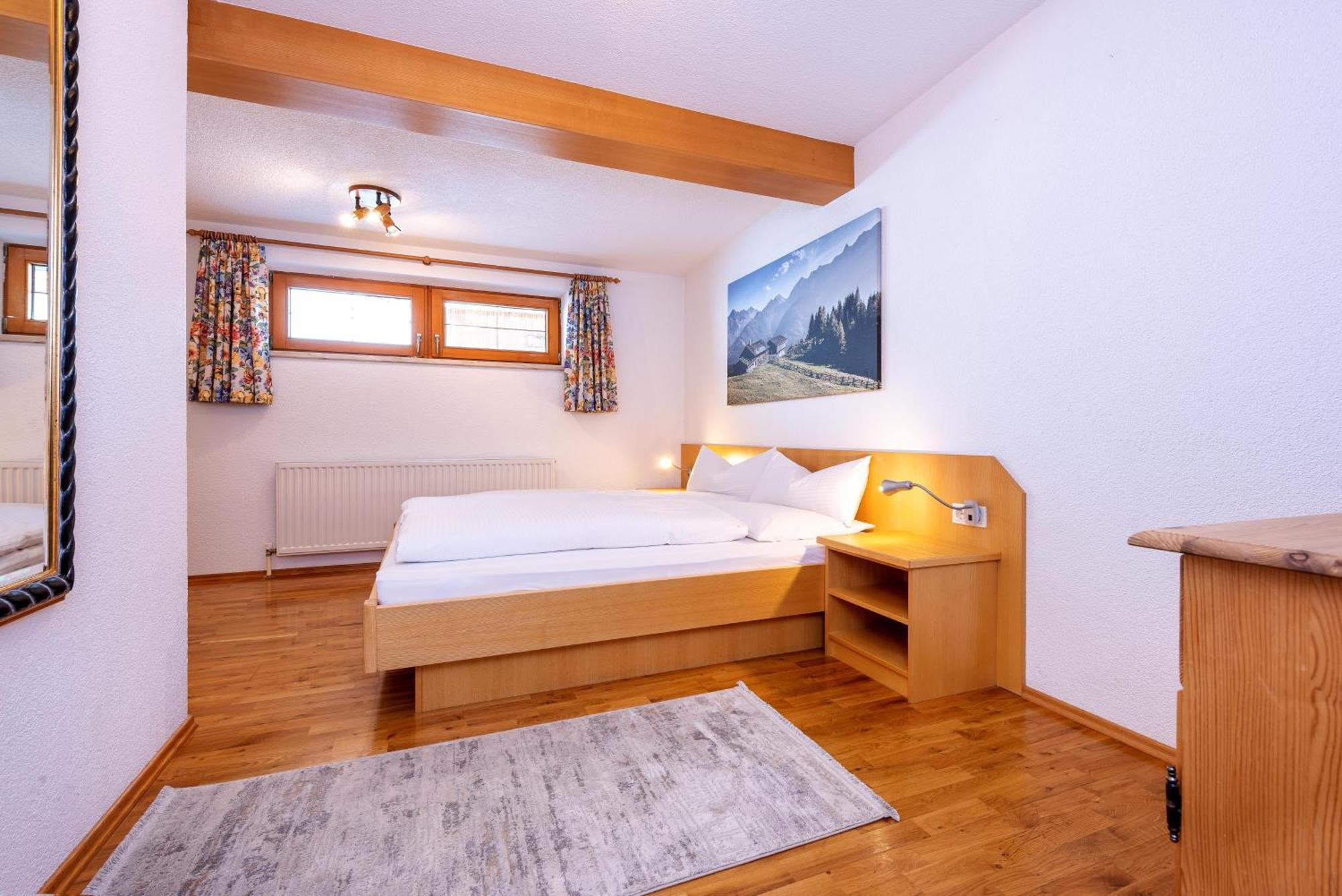 Astegg, Alpengasthof Finkenberg Room photo
